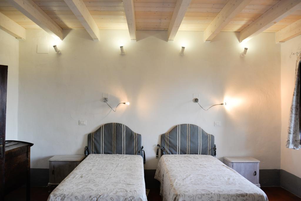 Borgo La Dogana Otel Tuoro sul Trasimeno Oda fotoğraf